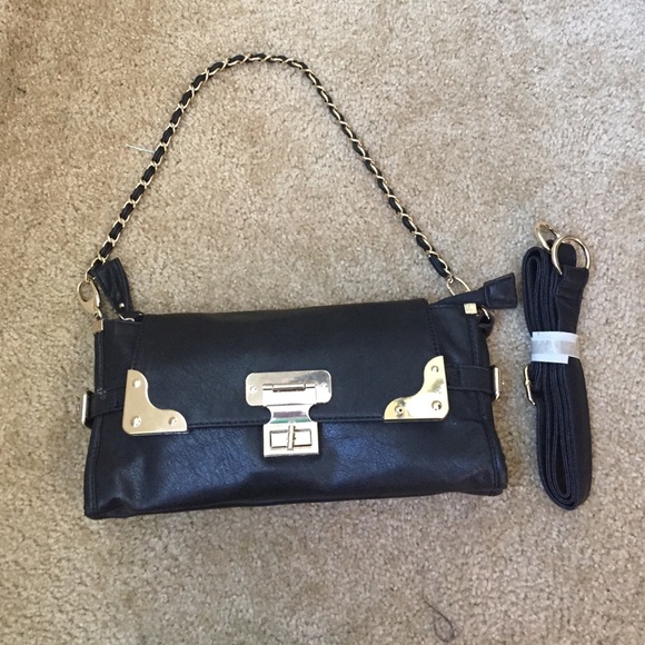 🚫SOLD🚫🎀 Black Purse/Crossbody🎀 - Picture 2 of 4