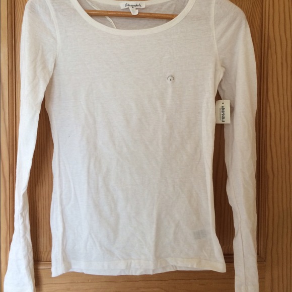 Aeropostale basic shirt
