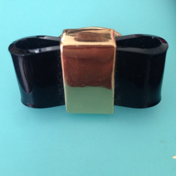 Kate Spade Cocktail ring. - Picture 2 of 2