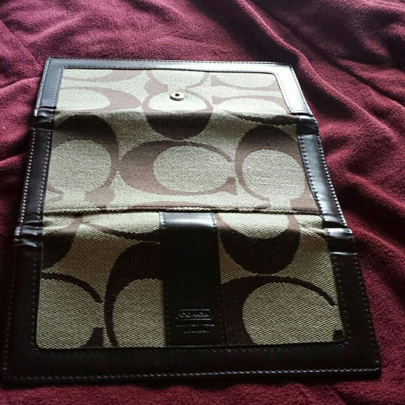 Coach Wallet - Picture 3 of 3