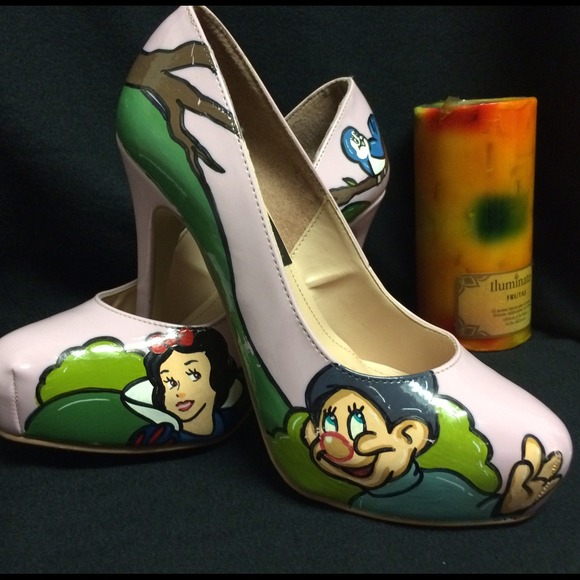 12/6 Handmade snow white Lila Pumps  heels - Picture 3 of 4