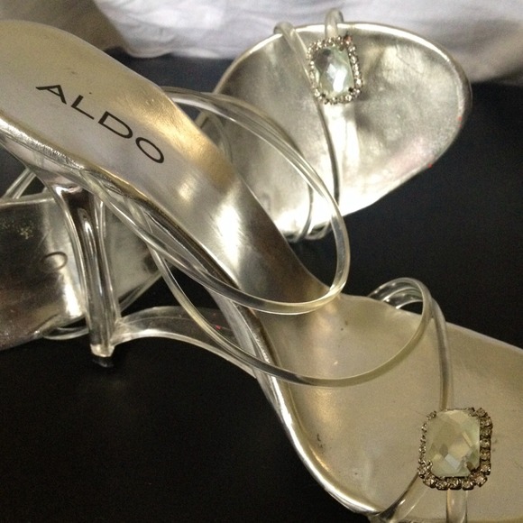 Aldo clear heels (unique)