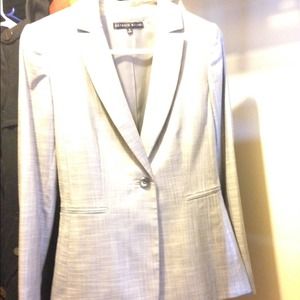 Antonio Melanin in  the picture is a to bottom one