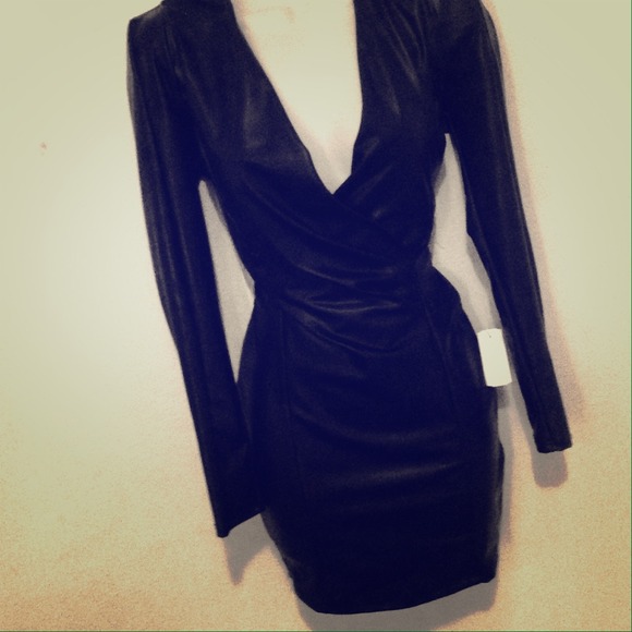 BLACK LEATHER DRESS