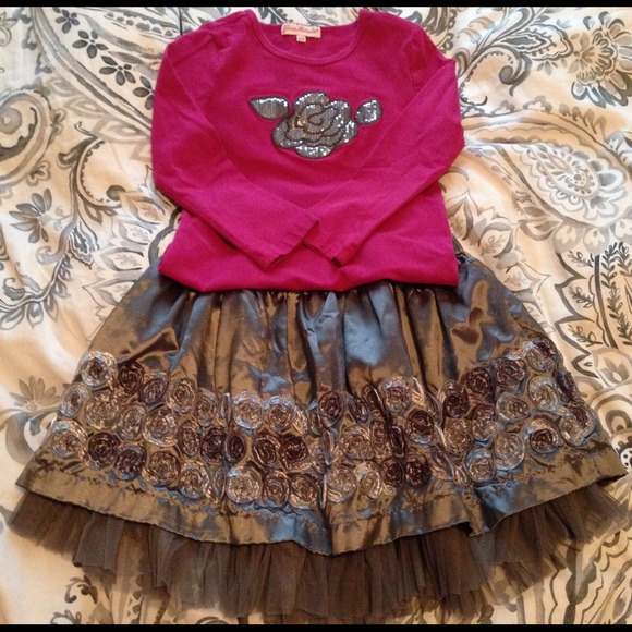 Girls top and skirt