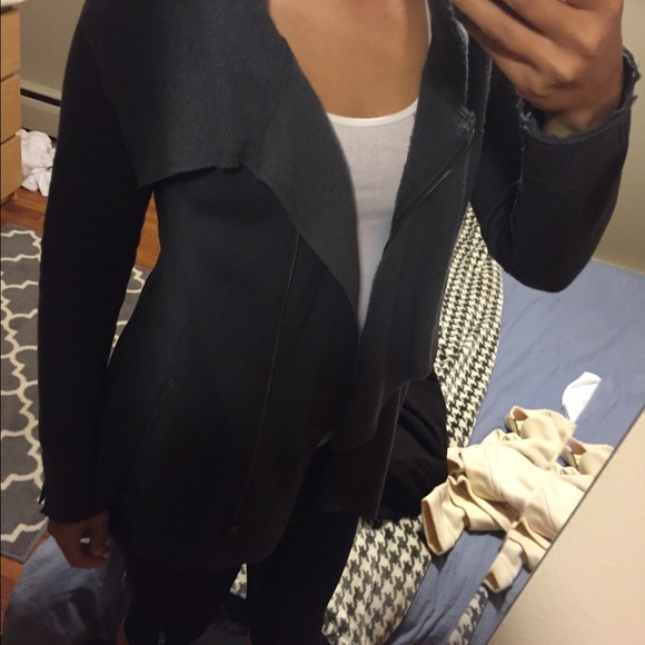 Cute guess sweater