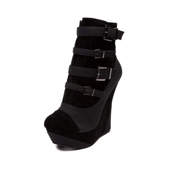 Rhythm Black Boots - Picture 4 of 4