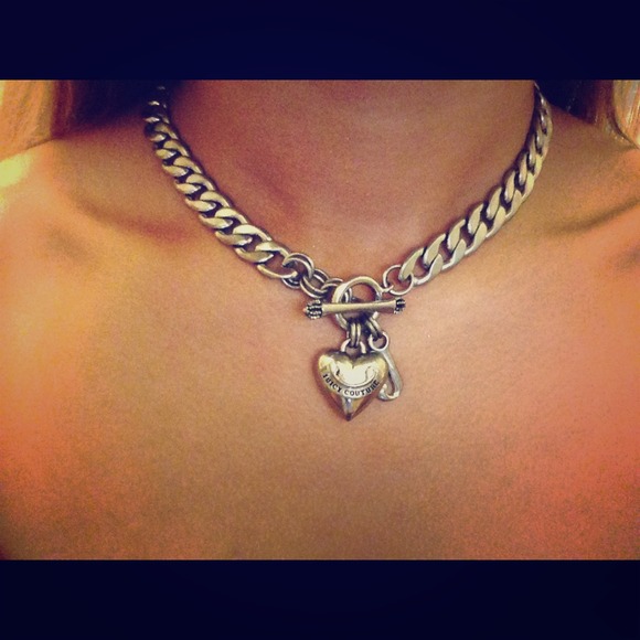 JUICY COUTURE NECKLACE