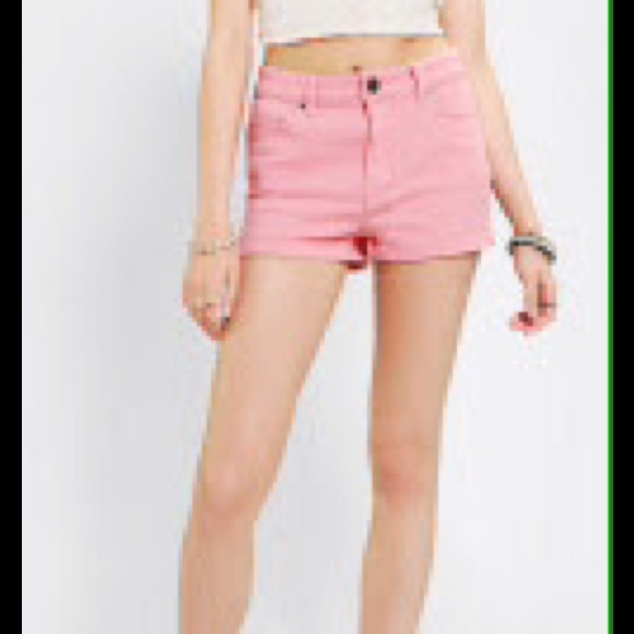 Urban Outfitters denim shorts - Picture 3 of 3