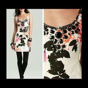 Never worn size 2 Lilly Pulitzer Portia dress