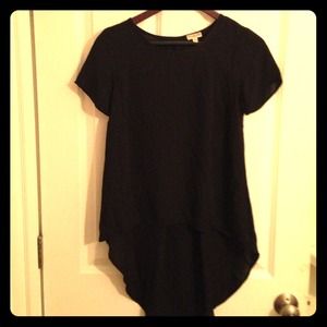 Hip low tee
