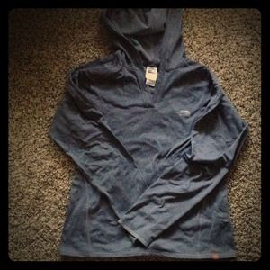 The North Face VaporWick / Zine Zipup Bundle