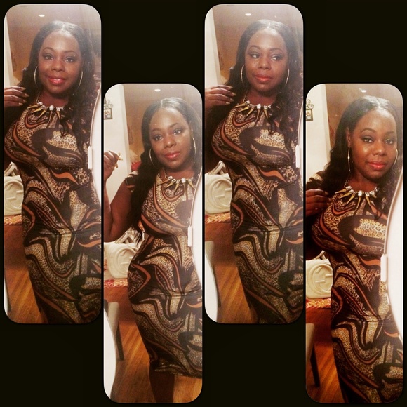 Dress - Picture 2 of 2