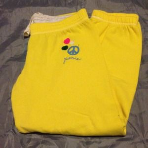 VS PINK Crop Sweatpants