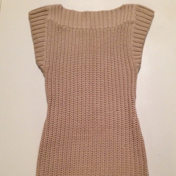 GUESS Tan sweater dress