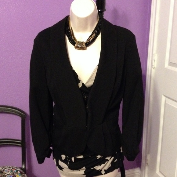 Black blazer NWOT