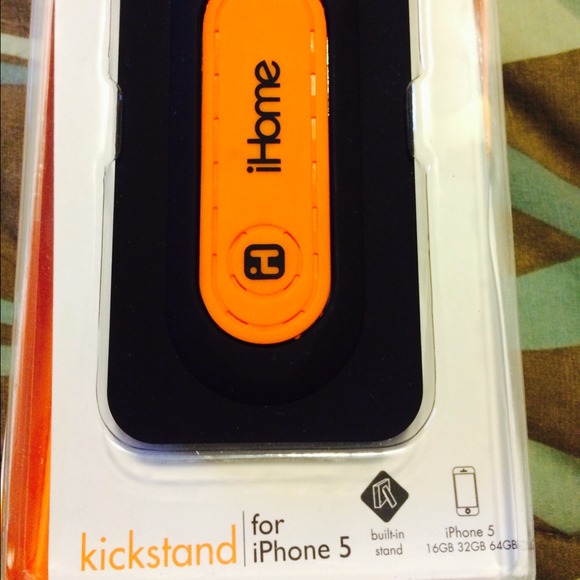 Brand New Ihome kickstand iphone 5 case