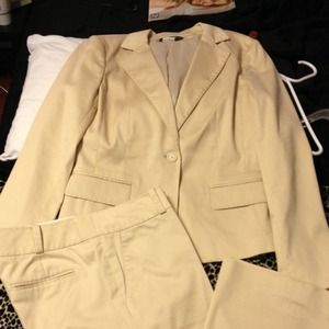 Cream colored maxime pants suit.