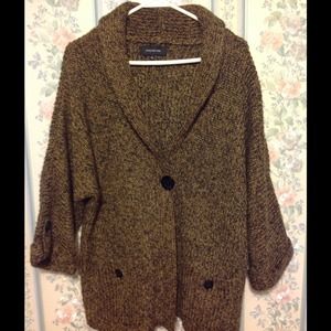 Jones New York brown long sweater coat size L