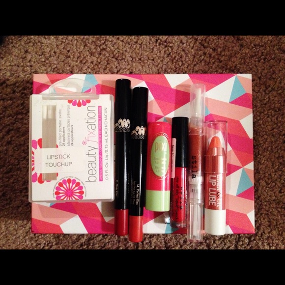 6 Piece Lipstick Bundle