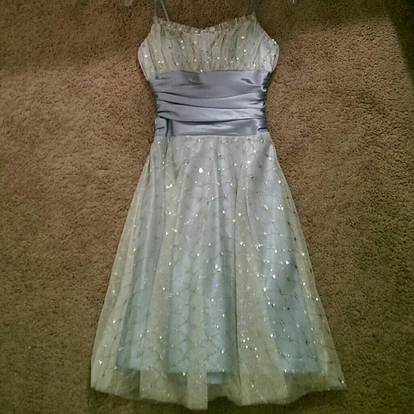 Morgan & Co. Blue dress