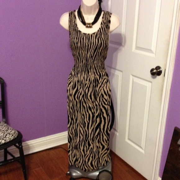 Very cute maxi dress