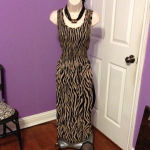 Very cute maxi dress