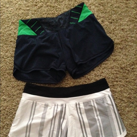 Lululemon groovy run shorts