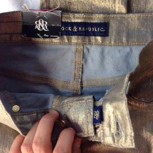 💰Rock and Republic Gold Digger jeggings💰