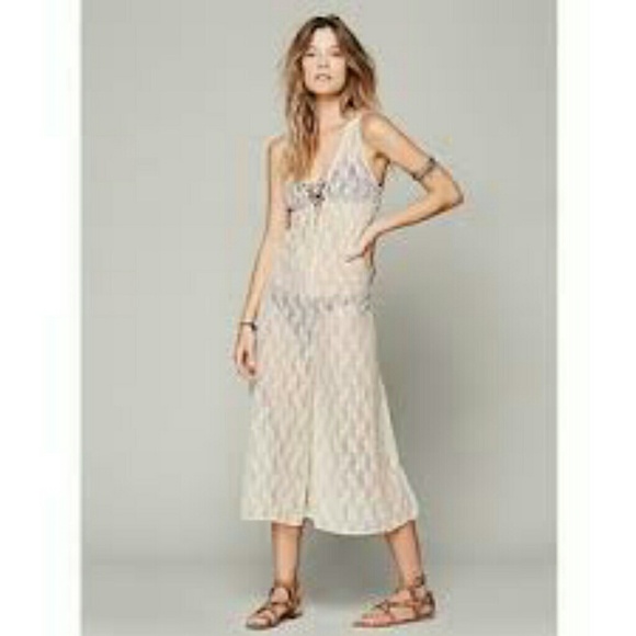 Free People Dresses & Skirts - Free people LaLa lace Romper