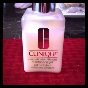 Clinique!! Great deal!