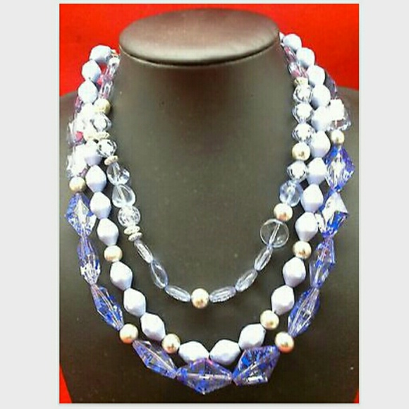 Bib necklace NWOT