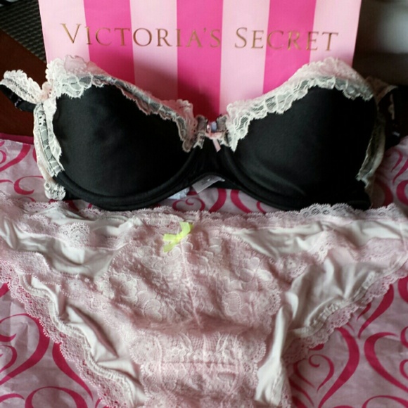 Victoria's Secret 38c Push Up Bra & L Cheekini