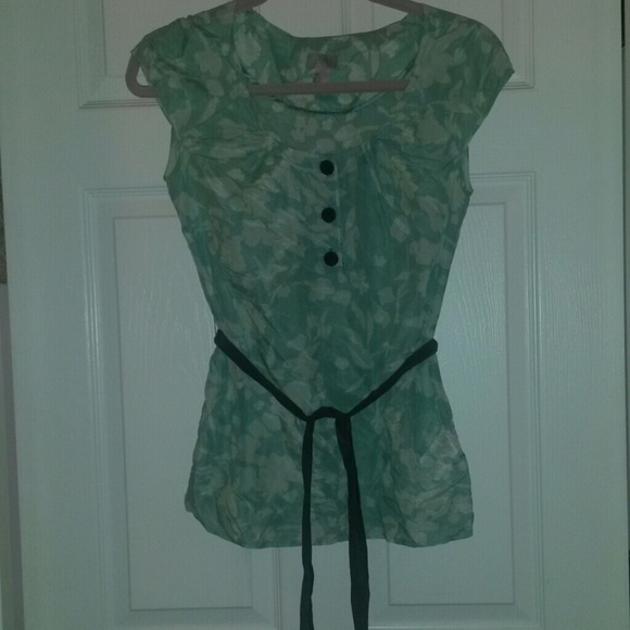 Beautiful Sea Geeen H & M Belted Top