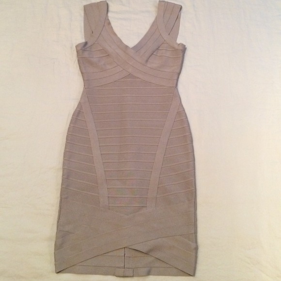 Herve Leger Nanette Signature Bandage Dress - Picture 2 of 4