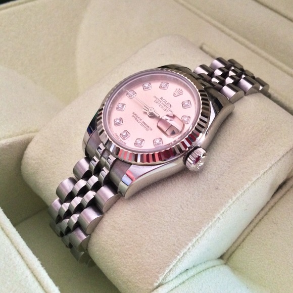 SOLD! Rolex ladies watch - Picture 2 of 4