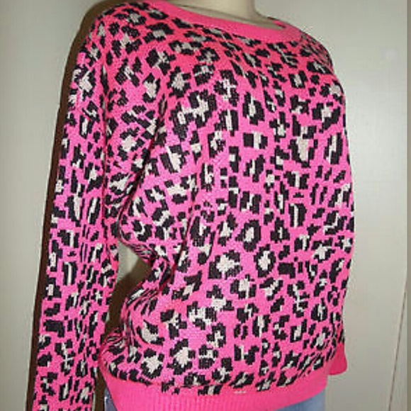 Victoria Secret PINK leopard boyfriend sweater!