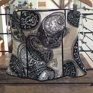black and white paisley print strapless top zip up