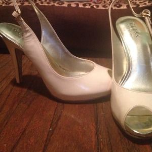 Guess cream pumps