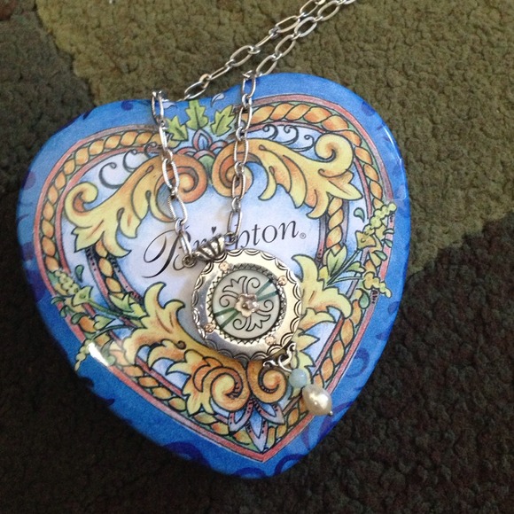 ⛔️SOLD⛔️Brighton necklace - Picture 3 of 3