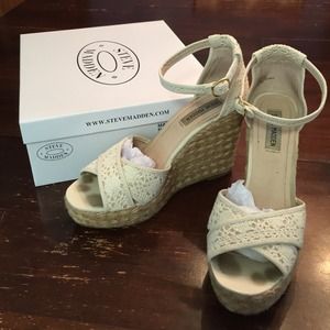 Ivory crochet Steve Madden Marrvil Espadrilles