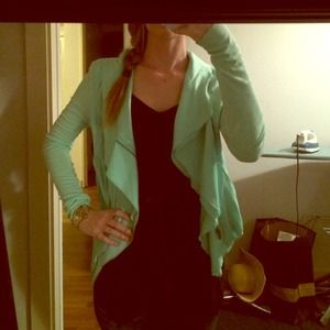 NWT Mint BCBG jacket
