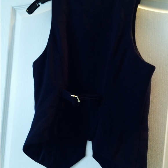 Cache navy with gold accents vest - Picture 2 of 3