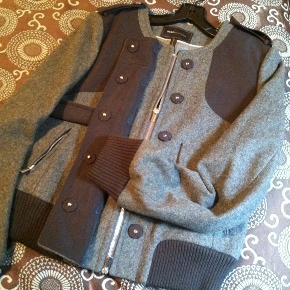 🎉HP🎉BCBG wool moto jacket! - Picture 4 of 4