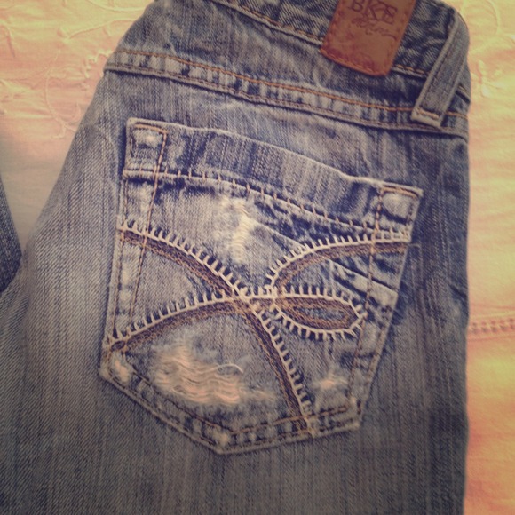 💢ON HOLD💢BKE and AE denim