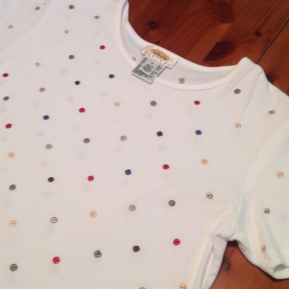 Embroidered Knit Tee!