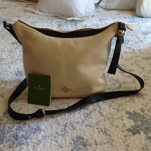 🎀 Adorable Kate Spade Purse 💕💖💞
