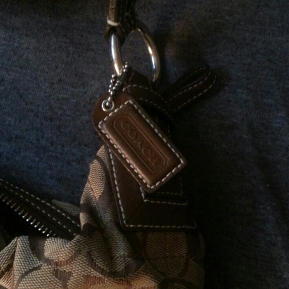 Small authentic khaki brown coach bag - Picture 2 of 3