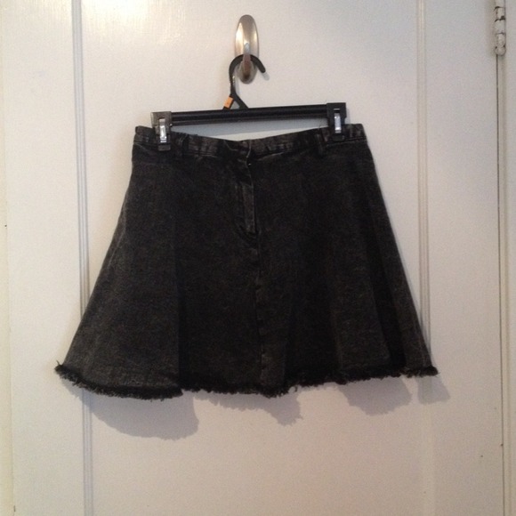 H&M Dresses & Skirts - Black Denim Skater Skirt
