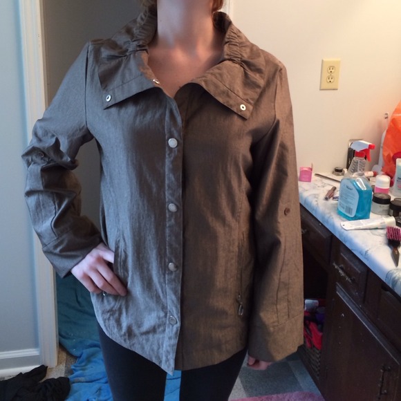 Light weight jacket gold metallic